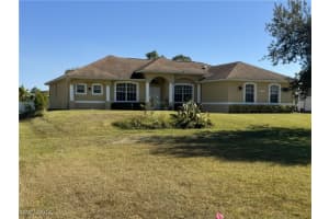 1108 Lee Avenue, Lehigh Acres, FL 33972 - MLS#225051842
