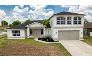 806 Douglas Avenue, Lehigh Acres, FL 33971 Sold 07/28/25