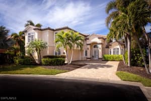 12782 Yacht Club Cir, Fort Myers