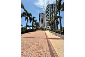 6075 Pelican Bay Boulevard, Naples, FL 34108 - MLS#225051883