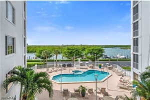 13105 Vanderbilt Drive, Naples, FL 34110 - MLS#225051892