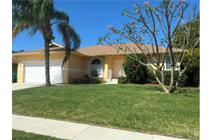 672 Seagrape Drive, Marco Island, FL 34145 Sold 07/21/25