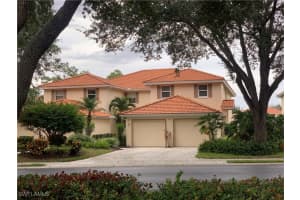 230 Robin Hood Circle, Naples, FL 34104 - MLS#225051934