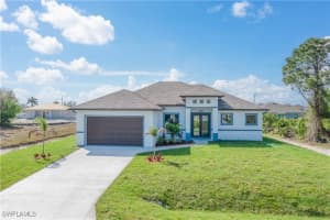 1245 Echard St E, Lehigh Acres