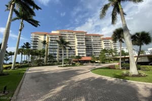 180 Seaview Court, Marco Island, FL 34145 - MLS#225051977