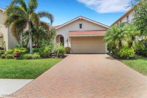 13391 Kent St, Naples