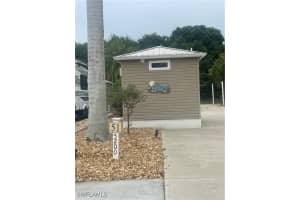 5200 Cypress Trail Resort Circle, Fort Myers, FL 33905 - MLS#225052035