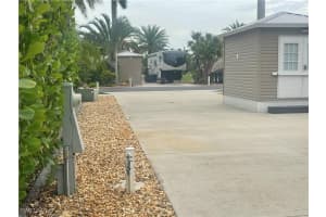 5200 Cypress Trail Resort Circle, Fort Myers, FL 33905 - MLS#225052035