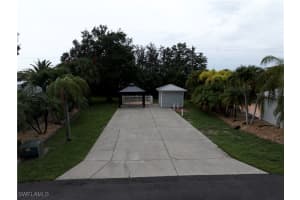 5850 Maplewood Court, Fort Myers, FL 33905 - MLS#225052066