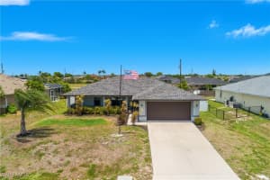 325 24th Terrace, Cape Coral, FL 33909 Sold 07/25/25