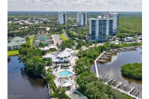 320 Horse Creek Drive, Naples, FL 34110 Sold 07/18/25