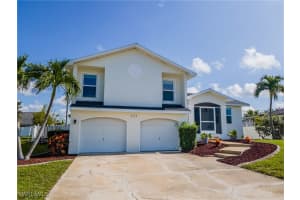 221 Se 1st St, Cape Coral