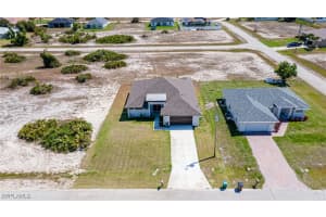2458 21st Terrace, Cape Coral, FL 33993 - MLS#225052152