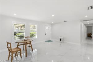 700 100th Avenue, Naples, FL 34108 - MLS#225052180
