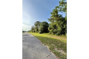 5051 Tradewinds Circle, Labelle, FL 33935 - MLS#225052226