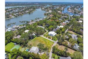 2545 Lantern Lane, Naples, FL 34102 - MLS#225052244