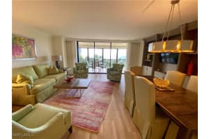10851 GULF SHORE Drive, Naples, FL 34108-3004 - MLS#225052295