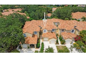 96 Silver Oaks Cir 1-202, Naples