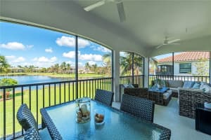 3153 Aviamar Cir 202, Naples