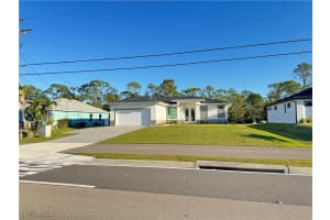2933 Van Buren Pkwy, Cape Coral