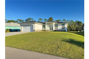 2933 Van Buren Parkway, Cape Coral, FL 33993 - MLS#225052393