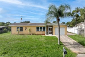 804 Alcala Avenue, Lehigh Acres, FL 33936 - MLS#225052427