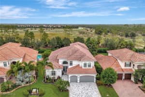 2930 Cinnamon Bay Circle, Naples, FL 34119 Sold 08/22/25