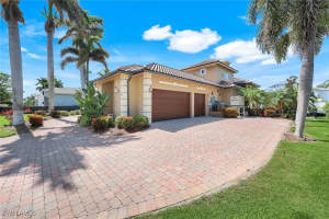 1658 Mcilvaine Court, Marco Island, FL 34145 - MLS#225052581
