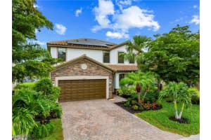 10996 Cherry Laurel Dr, Fort Myers