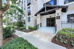1035 3rd Avenue, Naples, FL 34102 - MLS#225052609