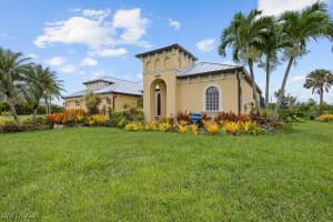 2900 1st Terrace, Cape Coral, FL 33991 - MLS#225052712