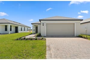 1198 Caloosa Cove Dr, Labelle