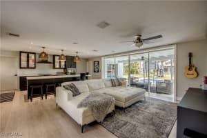922 Dolphin Drive, Cape Coral, FL 33904 - MLS#225052815