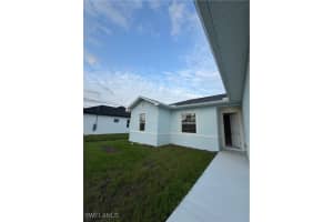 426 Mercedes Court, Lehigh Acres, FL 33972 - MLS#225052865