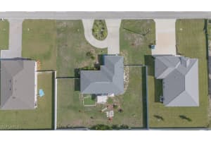 520 Wilmington Parkway, Cape Coral, FL 33993 - MLS#225052869