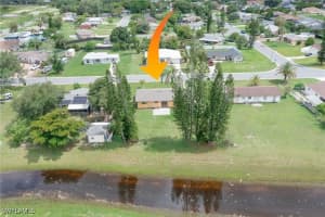 1438 Caywood Circle, Lehigh Acres, FL 33936 - MLS#225052902