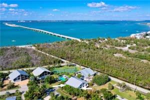 980 Sand Castle Road, Sanibel, FL 33957 Sold 08/14/25