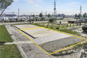 19281 #37 San Carlos Boulevard, Fort Myers Beach, FL 33931 - MLS#225052970