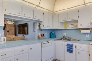 385 Palm Drive, Naples, FL 34112 - MLS#225052988