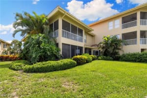 1880 Les Chateaux Boulevard, Naples, FL 34109 - MLS#225052995