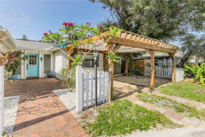 1560 Maravilla Avenue, Fort Myers, FL 33901 - MLS#225053021