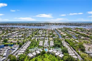 1549 Sandpiper St 59, Naples