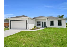 3202 41st Street, Lehigh Acres, FL 33971 - MLS#225053029