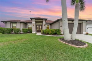 220 Nw 26th Pl, Cape Coral