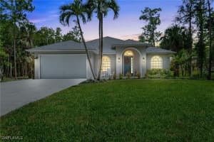 5141 Hickory Wood Dr, Naples