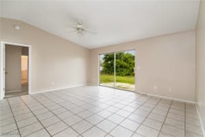 302 10th Terrace, Cape Coral, FL 33909 - MLS#225053142