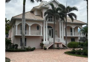 192 Topanga Dr, Bonita Springs