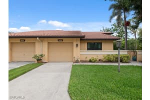 5348 Governors Dr, Fort Myers