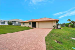 17556 Laurel Valley Road, Fort Myers, FL 33967 Sold 07/10/25