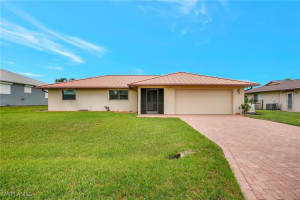 17556 Laurel Valley Road, Fort Myers, FL 33967 Sold 07/10/25